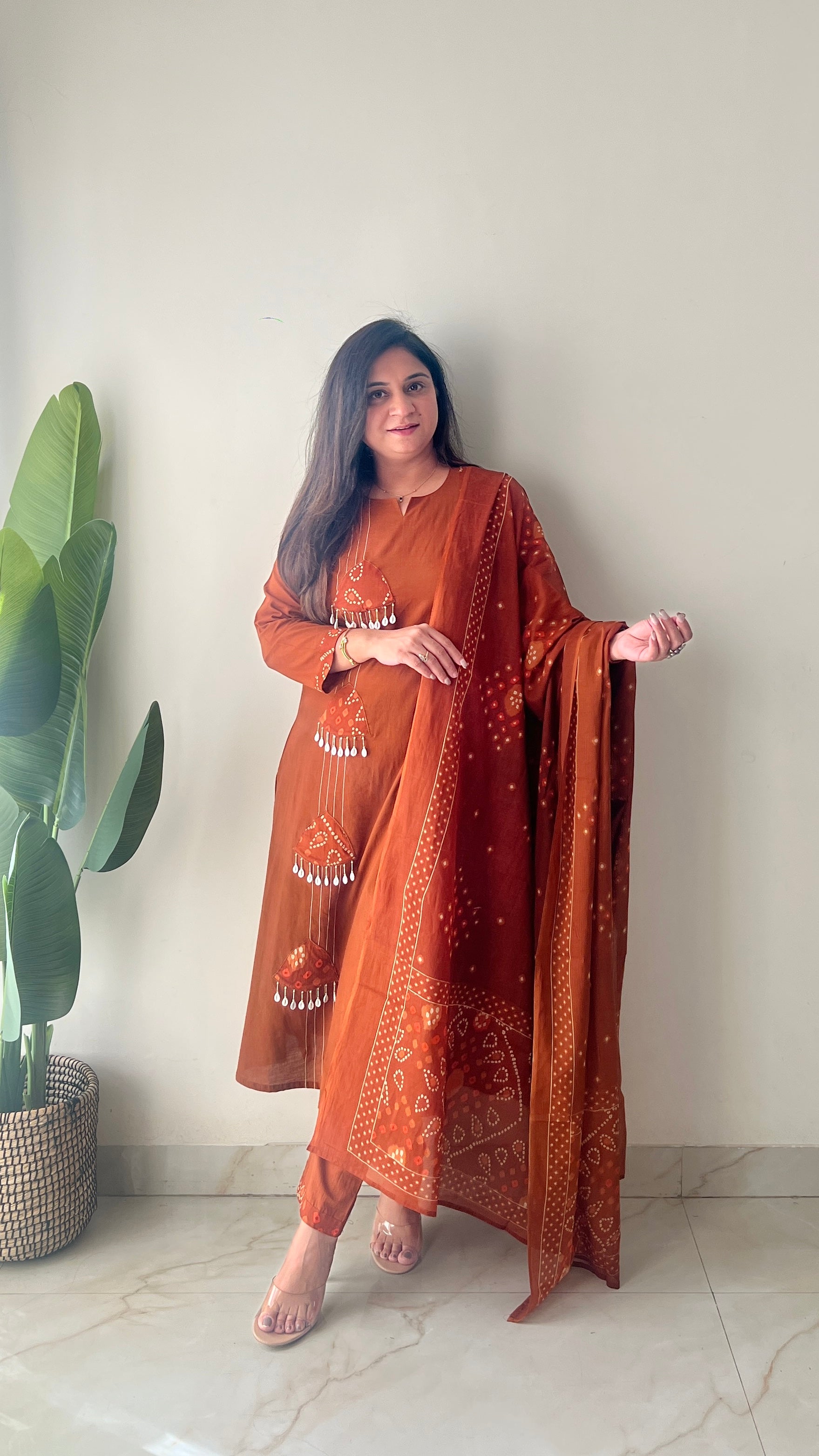 Raha MulCotton Bandhani Hand Detailed Pant Set
